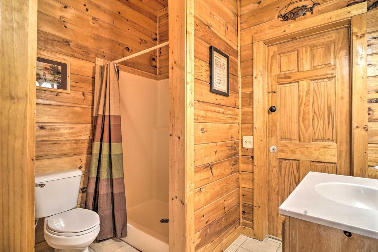 Mountain Pool Lodge Sevierville Cabin With Hot Tub Pigeon Forge Εξωτερικό φωτογραφία